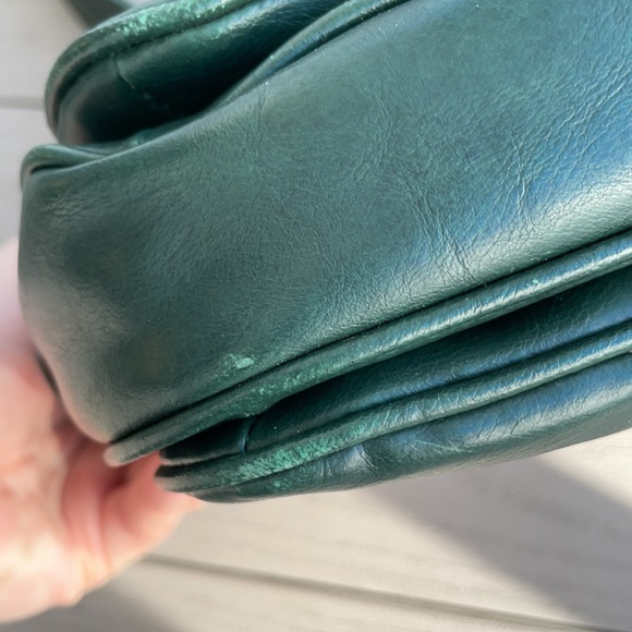 SOLD ON VINTED | Vintage Liz Claiborne Forest Green Shoulder Bag - Picture 11 of 15